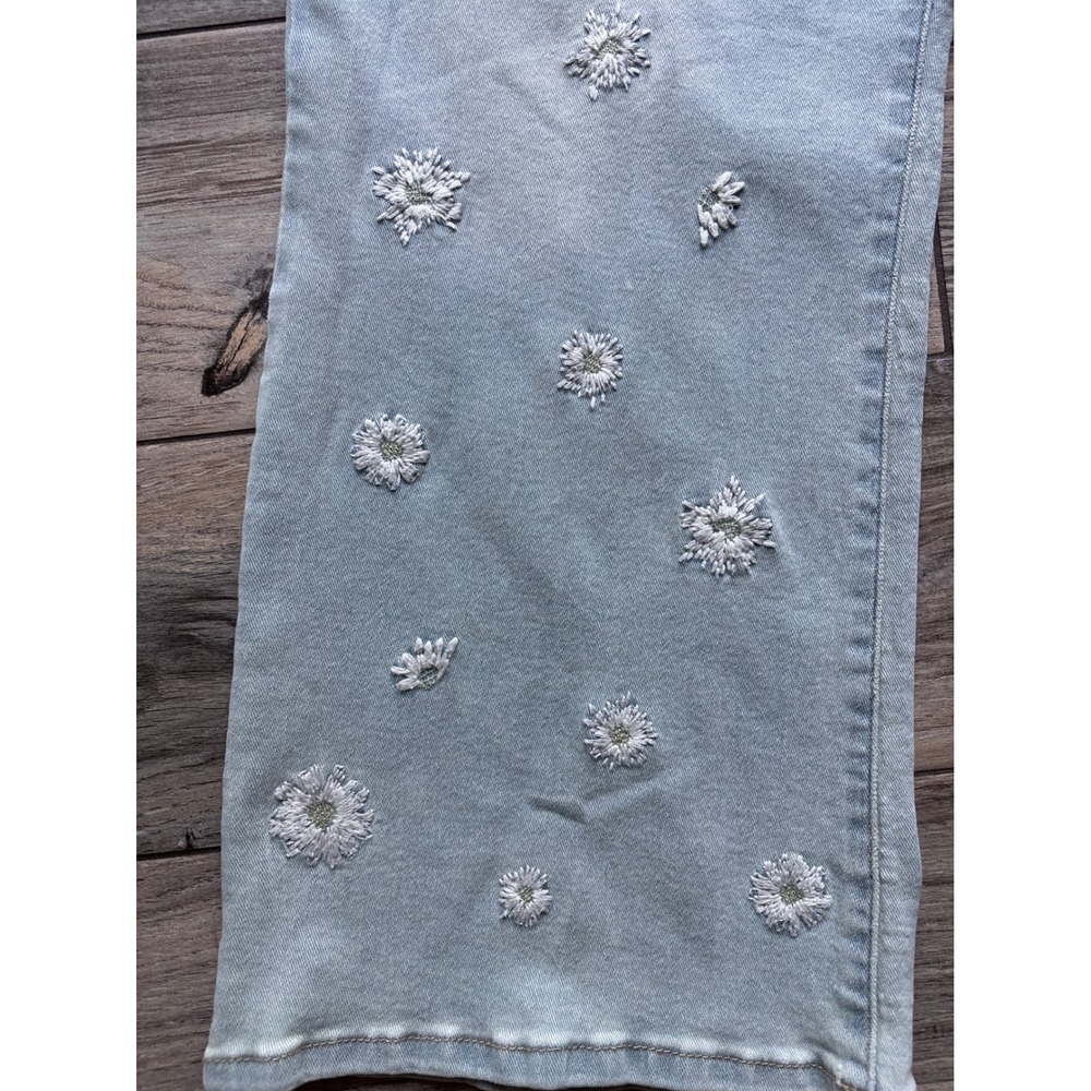 Jessica Simpson Womens Ankle Flare Jeans 22W Light Blue Floral Embroidered Boho - Picture 2 of 10